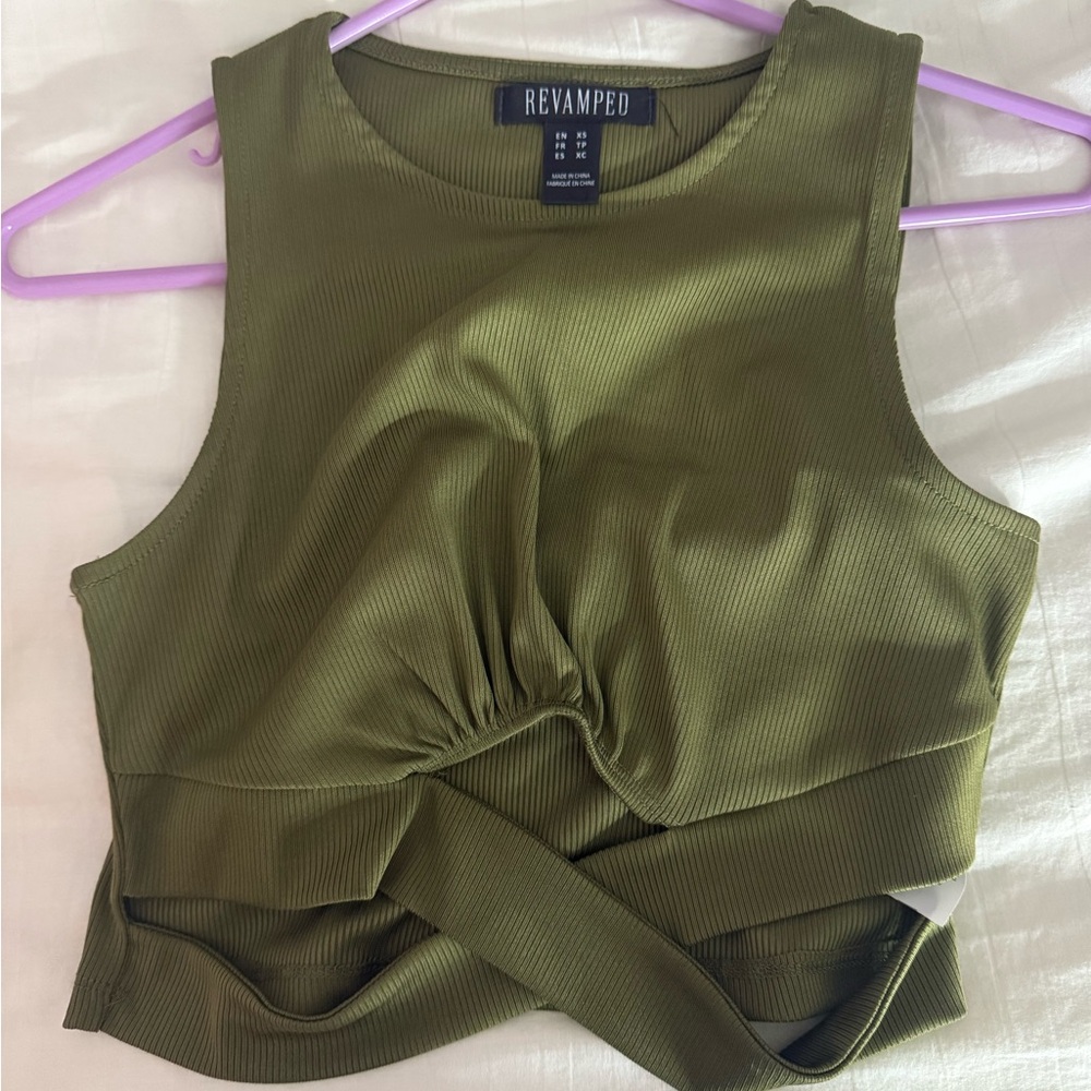 Revamped Green Sleeveless Crop Tank Top with Cut Out